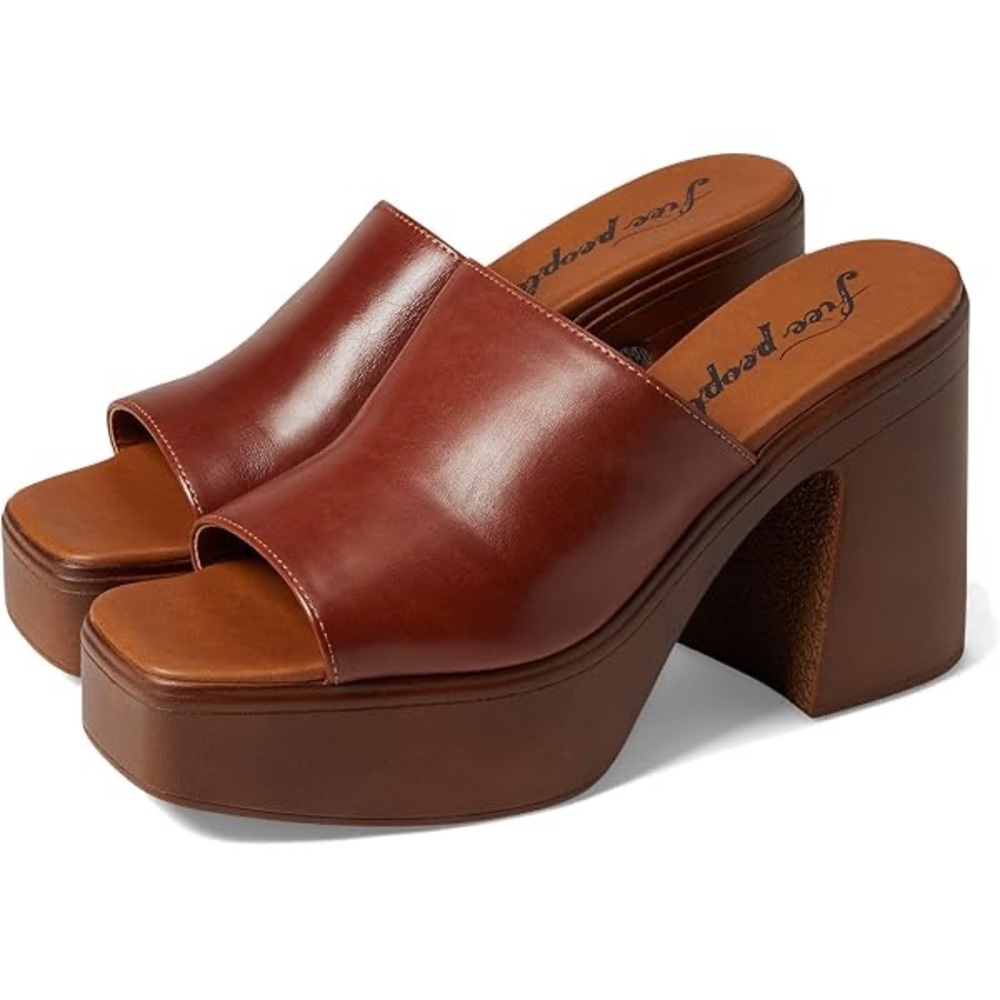 FREE PEOPLE CLOGS